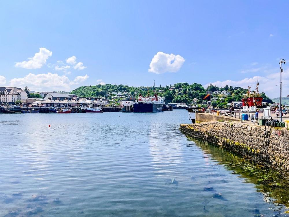 Oban Bay Apartments ภายนอก รูปภาพ